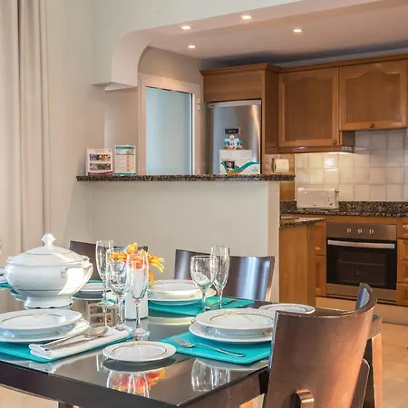 아파트호텔 Ona Alanda Club