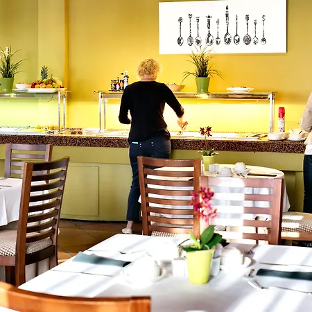 Ona Alanda Club Aparthotel