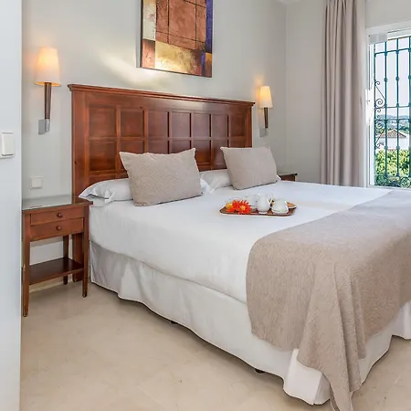 Aparthotel Ona Alanda Club Marbella