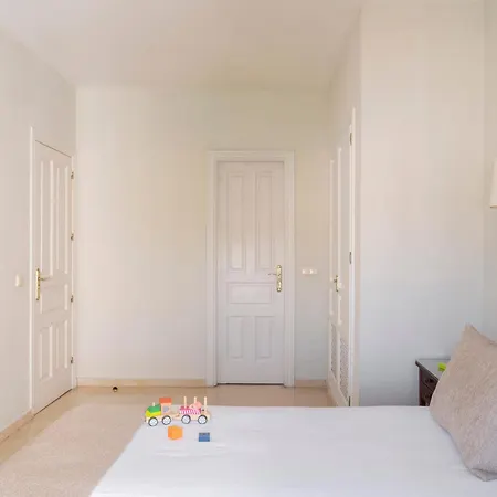 Ona Alanda Club Aparthotel