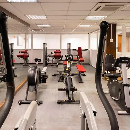 Ona Alanda Club Aparthotel 4*