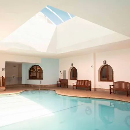 Ona Alanda Club Aparthotel Marbella