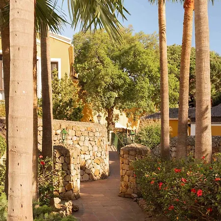 Ona Alanda Club Aparthotel 4*