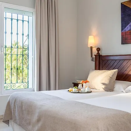 Ona Alanda Club Aparthotel Marbella