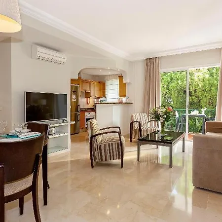 Aparthotel Ona Alanda Club Marbella