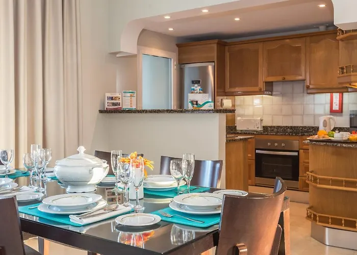 Aparthotel Ona Alanda Club