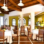 Ona Alanda Club Aparthotel Marbella